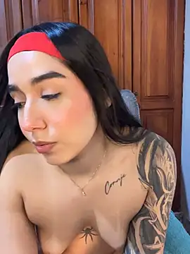 KaditaNavarro live