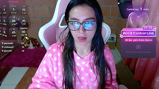 Maggie_Fox3 live