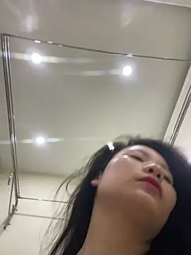 Charming-girl- live
