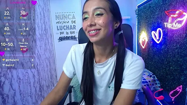 sandra_petite19 live