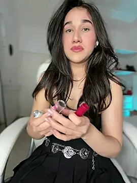 julieta_jhonss live