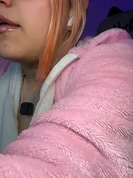 Sophia_Weest99 live