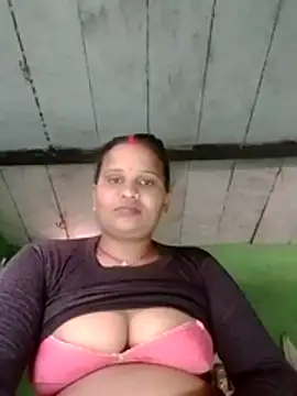 Shivani09900 live
