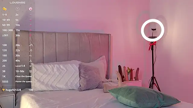 1m_megan live