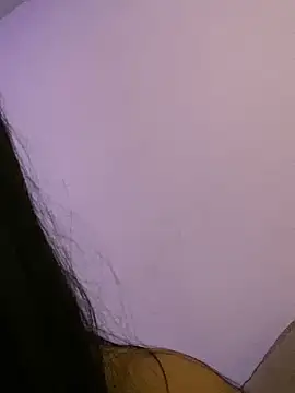 Magiee_Thompson live