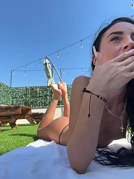 FeetVibe live