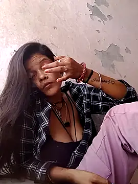 Hot_bhabi0123 live