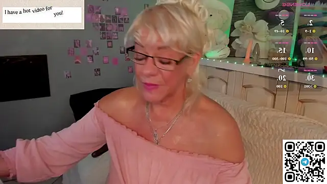 Anna_Coolidge live