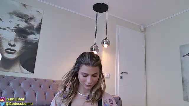 Lenna_Godess live