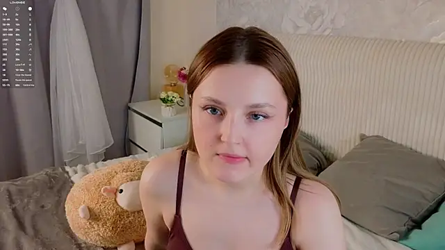 LorriMonz live