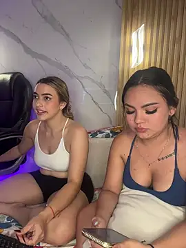 amber_white15 live