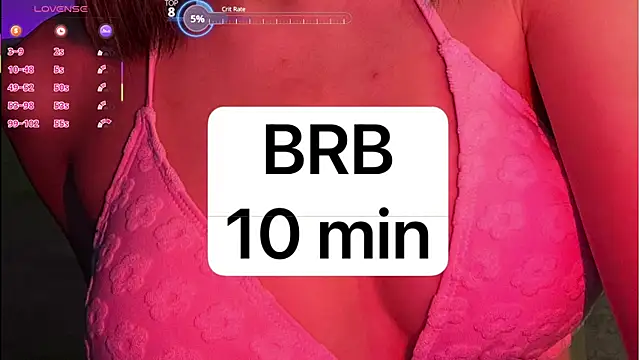Karolinacreamm live