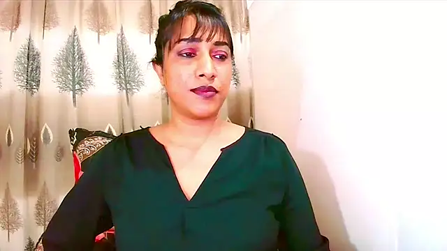 Indian_Erotic69 live