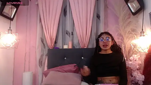 honey_lesbian_hott777 profile