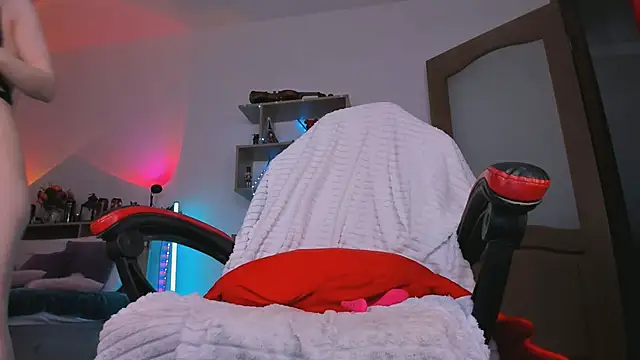Jenny_Foster live