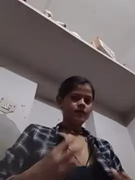 Hot_bhabi0123 live