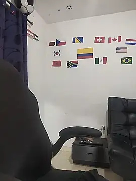 LucyDiamonds1 live
