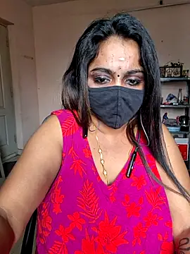 Queen_ilakiya live