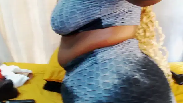 curvydarckcohocolate live