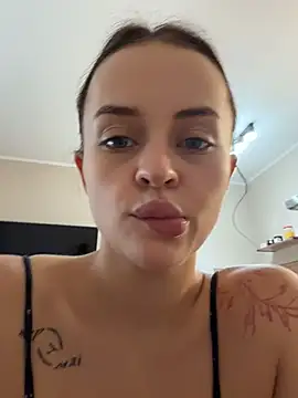 AngelinaTeller live