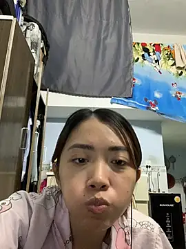 Minee1202 live