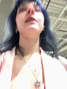 Only_April live