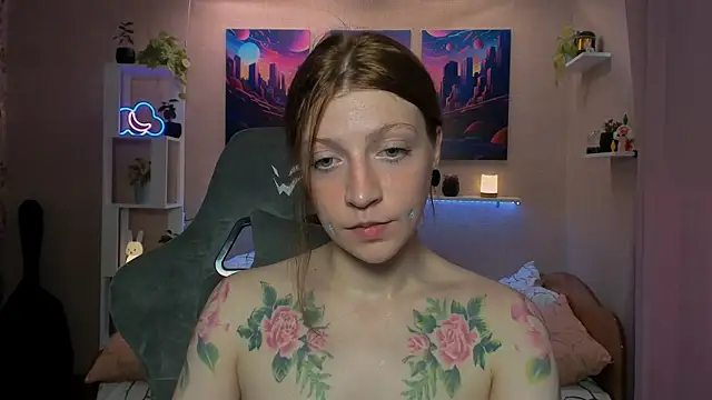 LolaRozzie live