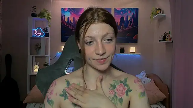 LolaRozzie live
