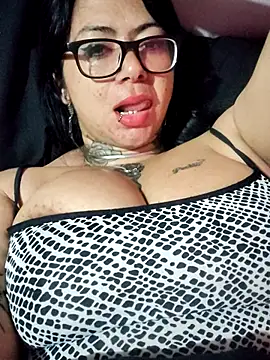Saloome- live