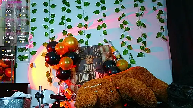 LucyChabs_ live