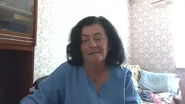GypsiQueen2 live