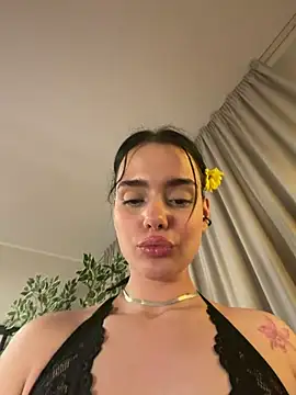 SophieCharm live