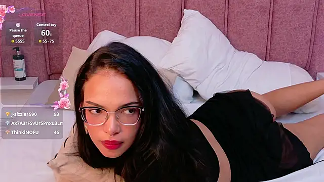 Maddy-Dove live