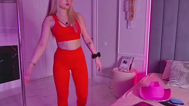 Sky_Cutie live