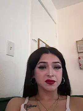 exoticmisfitt live