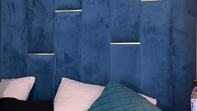 YasminaMoon live