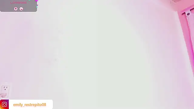 Emily_restrepo live