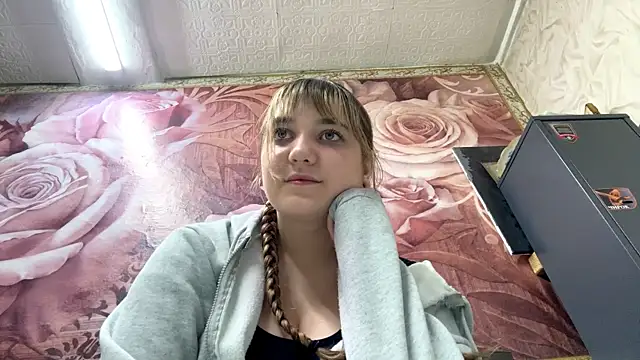 JanineThielman live
