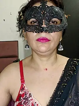 BhabhiPooja69 live