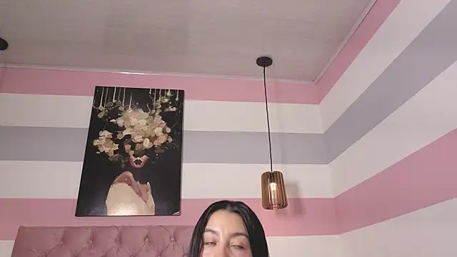 lia_valentino live
