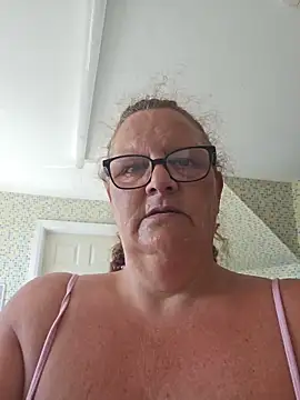 MissQueenBeex live
