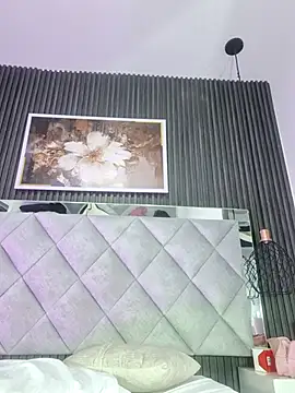 Sara_Chanel_ live