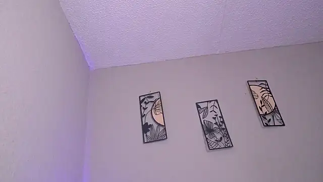 loveegirll1 live