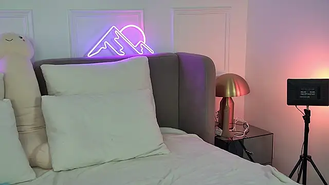 MeganStrane live