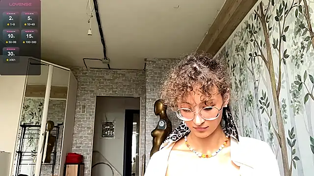CurlyWinx live