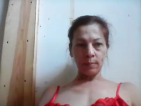 Milana38 live