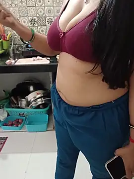 Queenlipx live