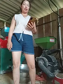 Yellow-pink live