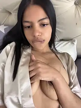 MeganHillss live