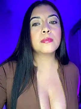 cami_ortiz__ live